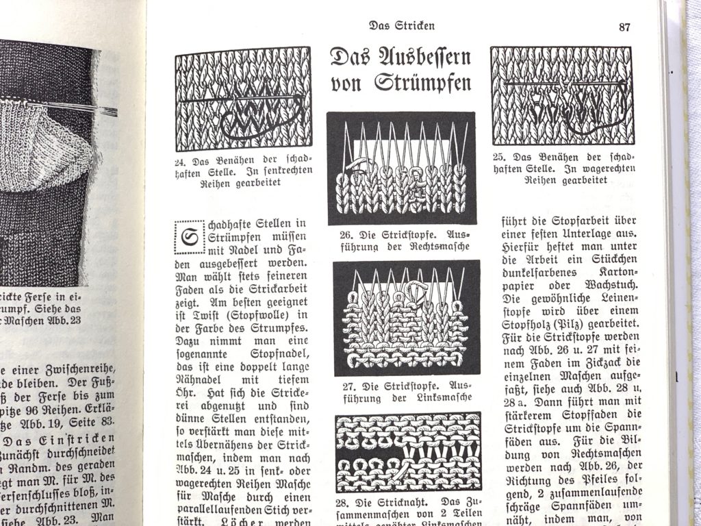 page in 1913 book on how to darn a hole in knitting