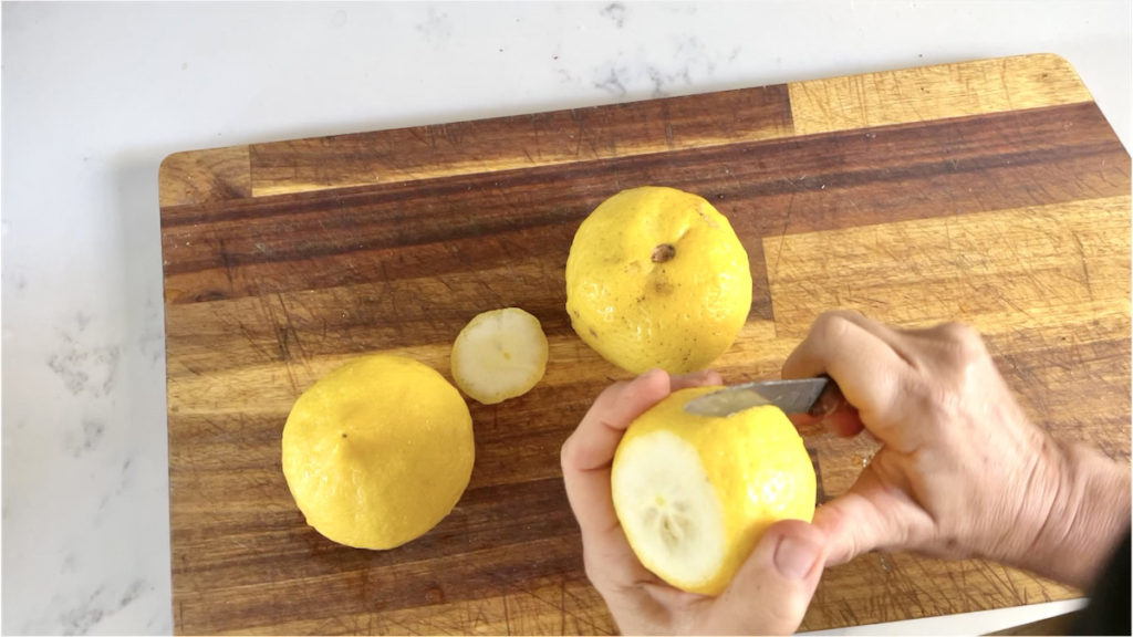 scoring the lemons