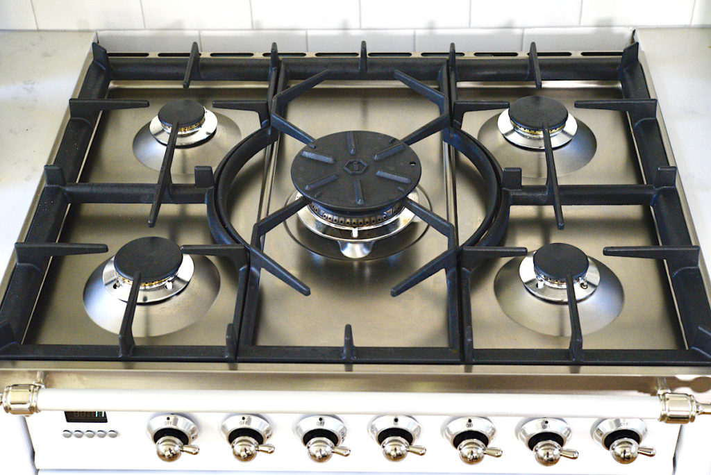 gas cooktop of Ilve stove
